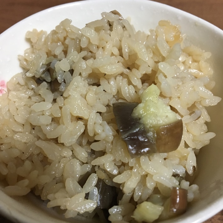 茄子の炊き込みご飯